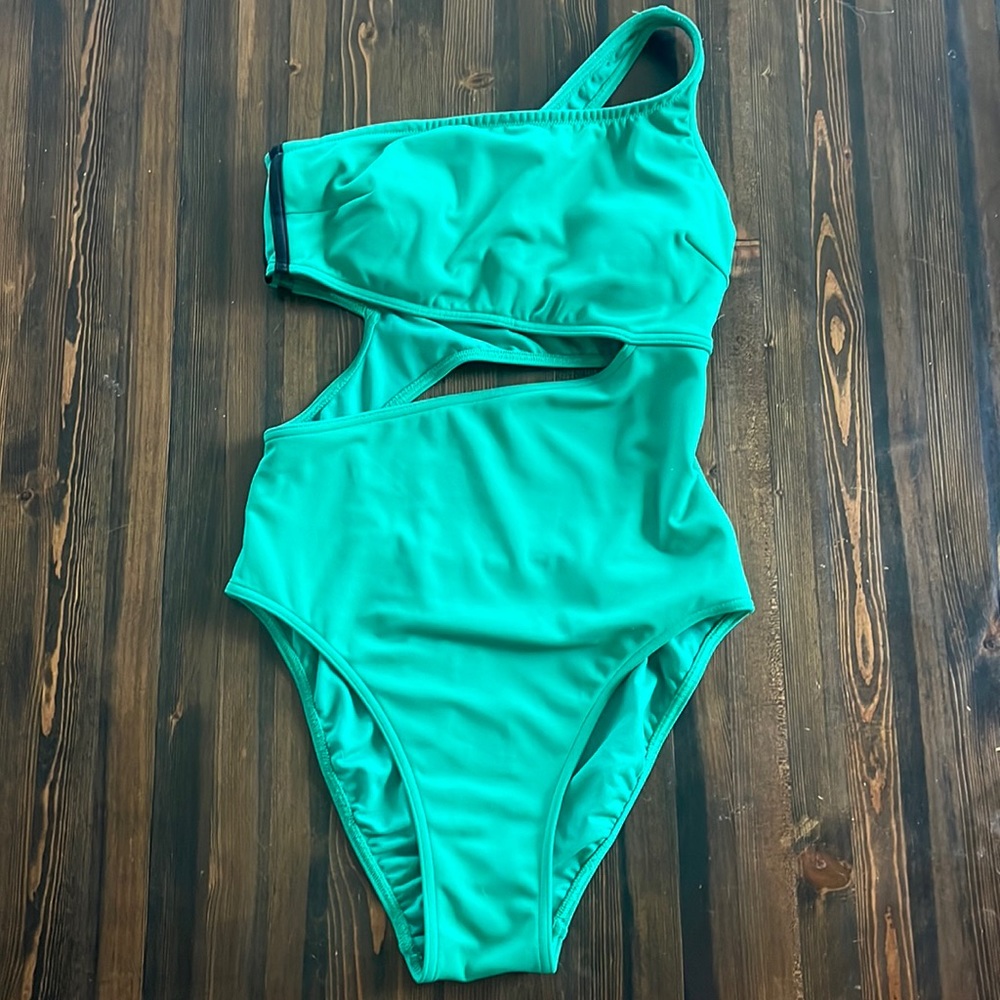 gorgeous Adidas one shoulder swimsuit, size 8